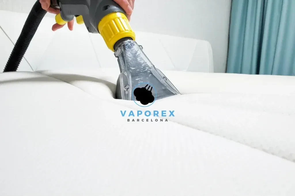Inyección-extracción sobre un colchón blanco